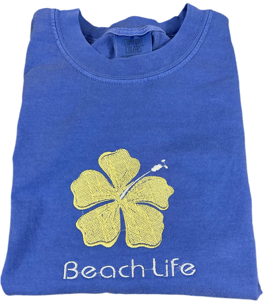 TROPICAL FLOWER BEACH LIFE Teeshirts